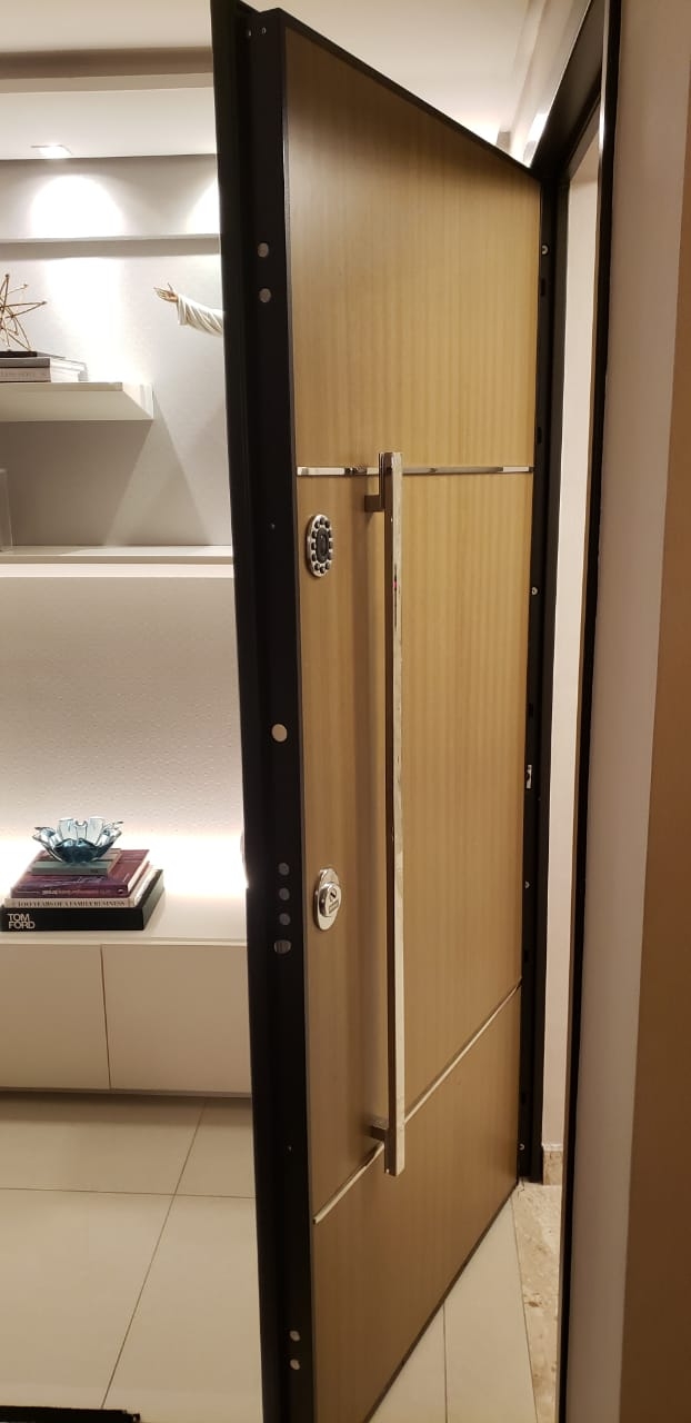 Apartamento à venda com 4 quartos, 230m² - Foto 18