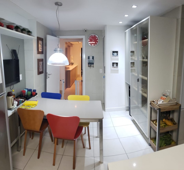 Apartamento à venda com 4 quartos, 230m² - Foto 29