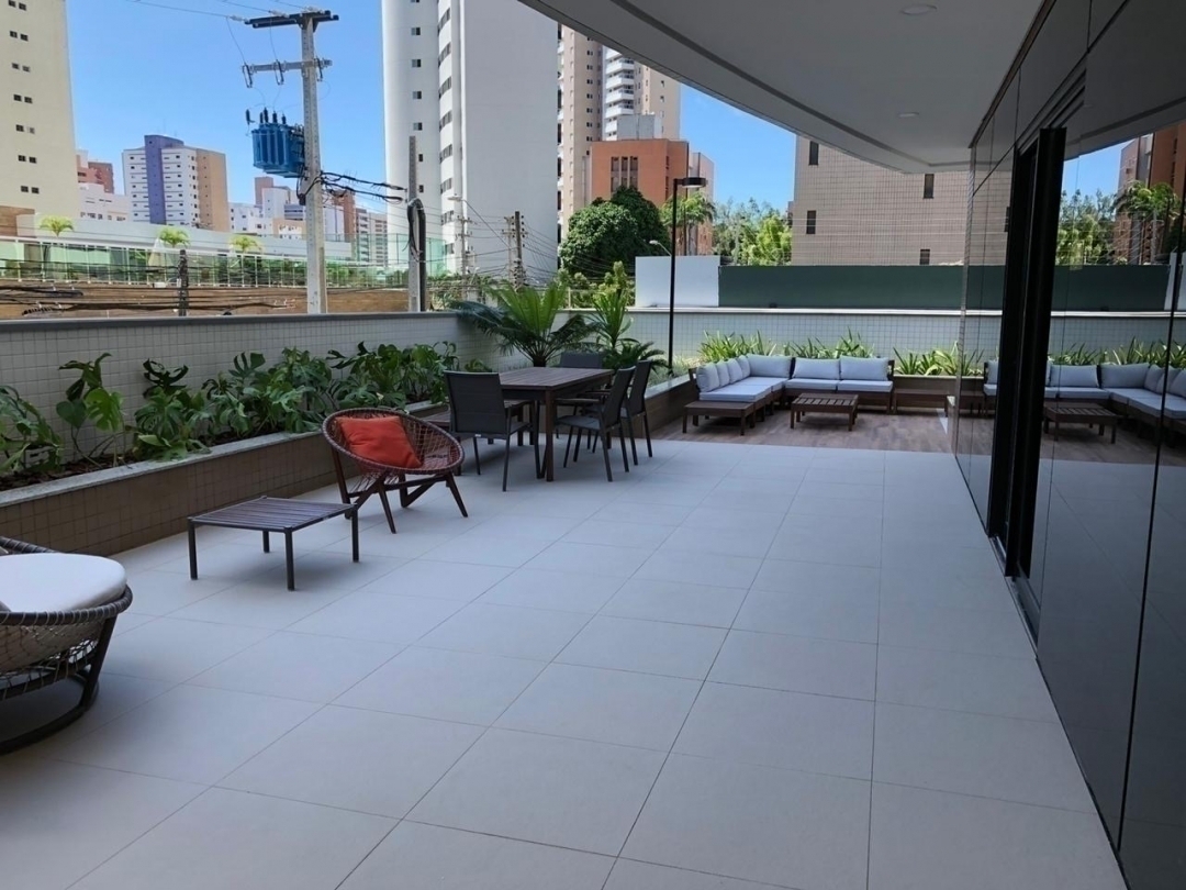 Apartamento à venda com 4 quartos, 219m² - Foto 12