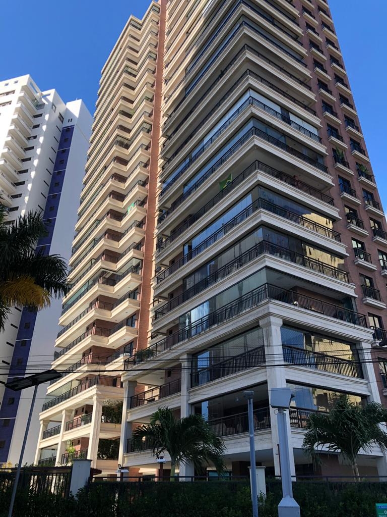 Apartamento à venda com 4 quartos, 240m² - Foto 3