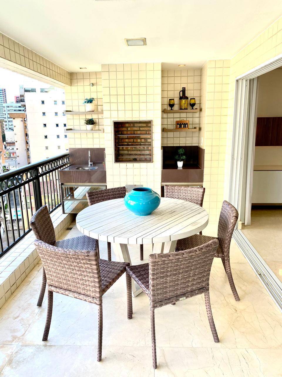 Apartamento à venda com 4 quartos, 220m² - Foto 6