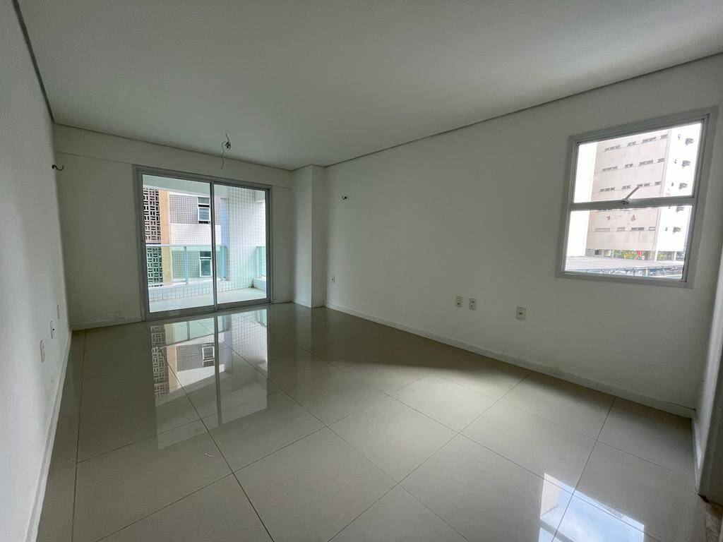 Apartamento à venda com 4 quartos, 240m² - Foto 8